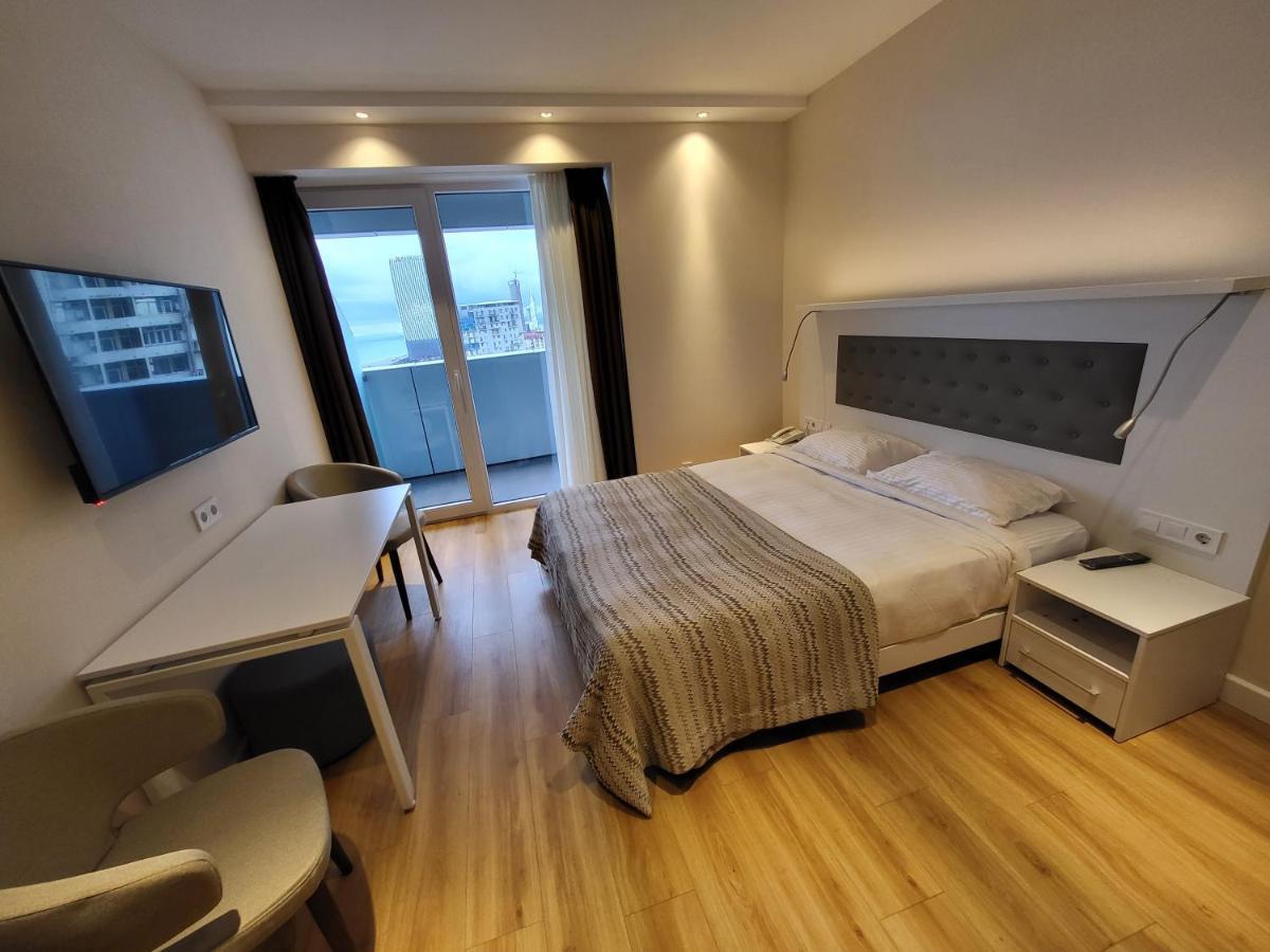 Black Sea Apartments Alliance Palace Μπατούμι Εξωτερικό φωτογραφία