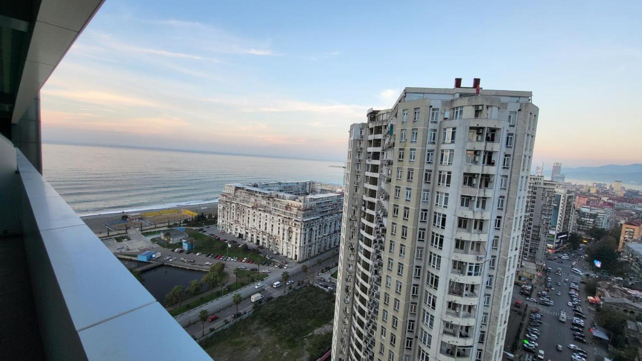 Black Sea Apartments Alliance Palace Μπατούμι Εξωτερικό φωτογραφία