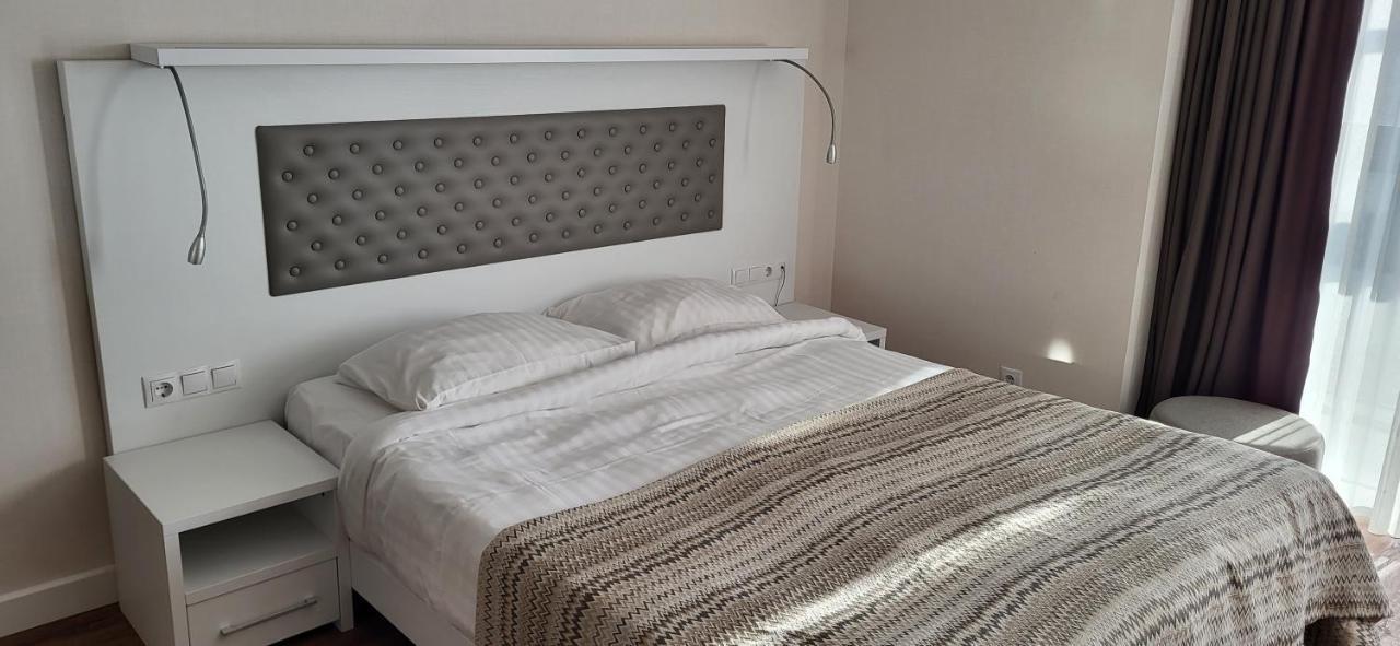 Black Sea Apartments Alliance Palace Μπατούμι Εξωτερικό φωτογραφία