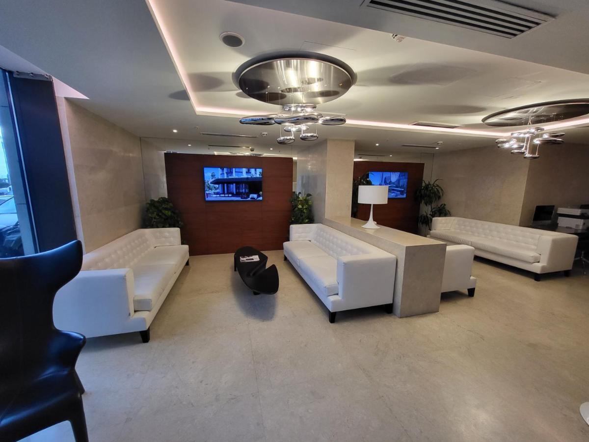 Black Sea Apartments Alliance Palace Μπατούμι Εξωτερικό φωτογραφία