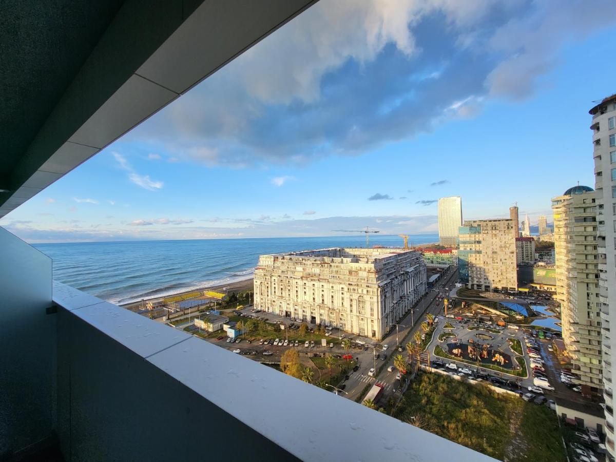 Black Sea Apartments Alliance Palace Μπατούμι Εξωτερικό φωτογραφία
