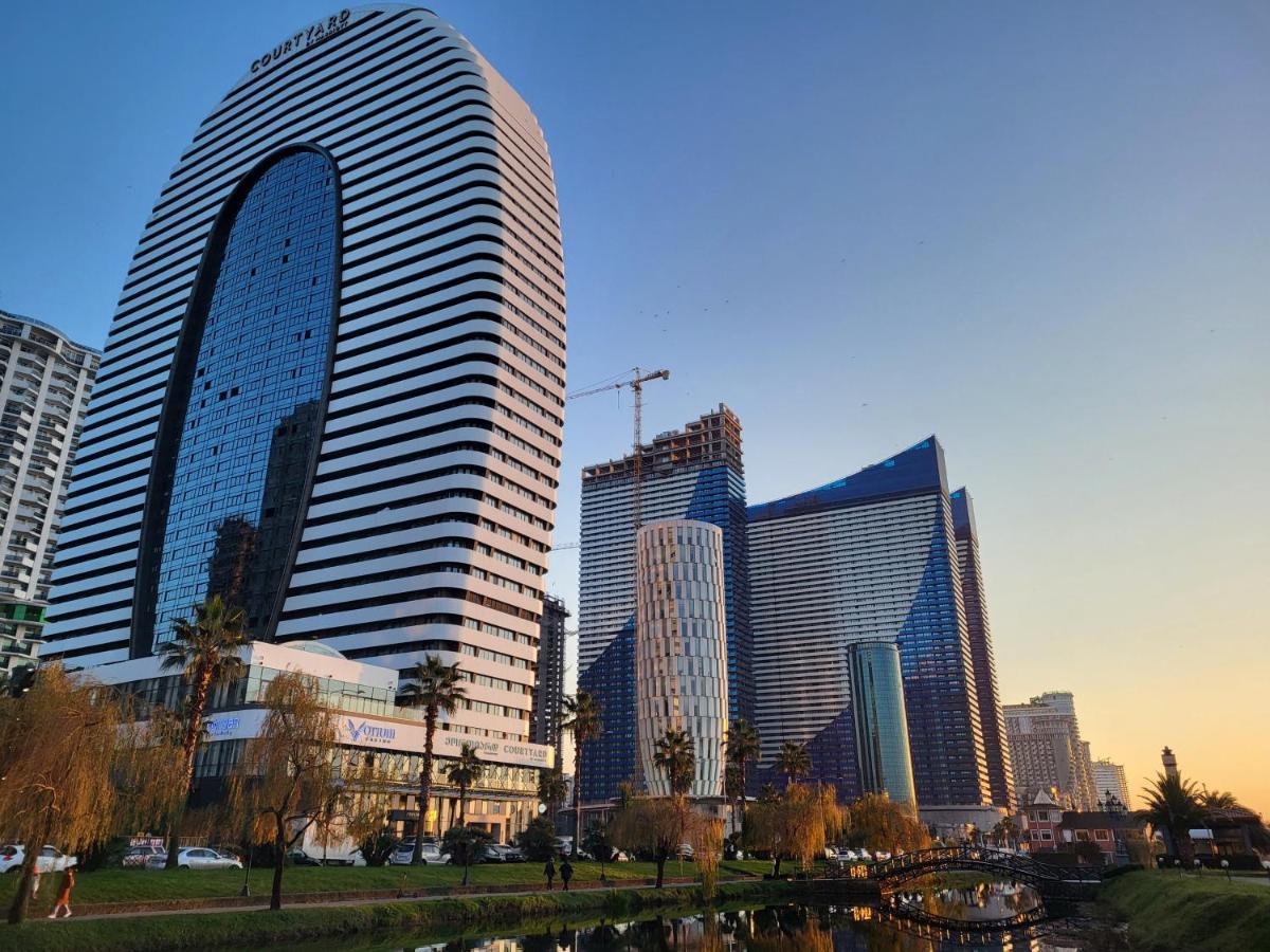 Black Sea Apartments Alliance Palace Μπατούμι Εξωτερικό φωτογραφία