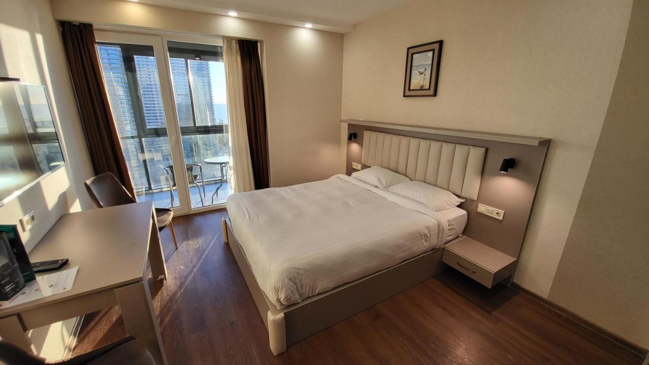 Black Sea Apartments Alliance Palace Μπατούμι Εξωτερικό φωτογραφία