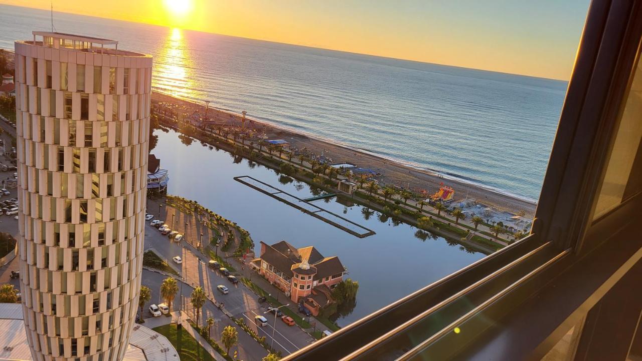 Black Sea Apartments Alliance Palace Μπατούμι Εξωτερικό φωτογραφία