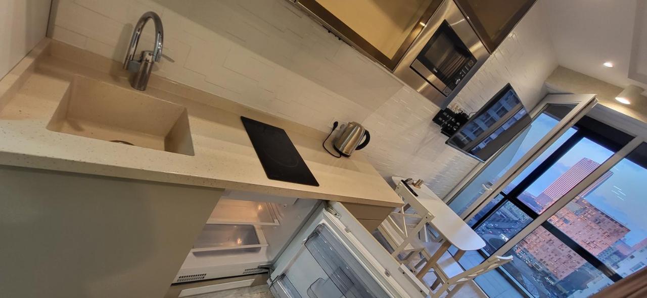 Black Sea Apartments Alliance Palace Μπατούμι Εξωτερικό φωτογραφία